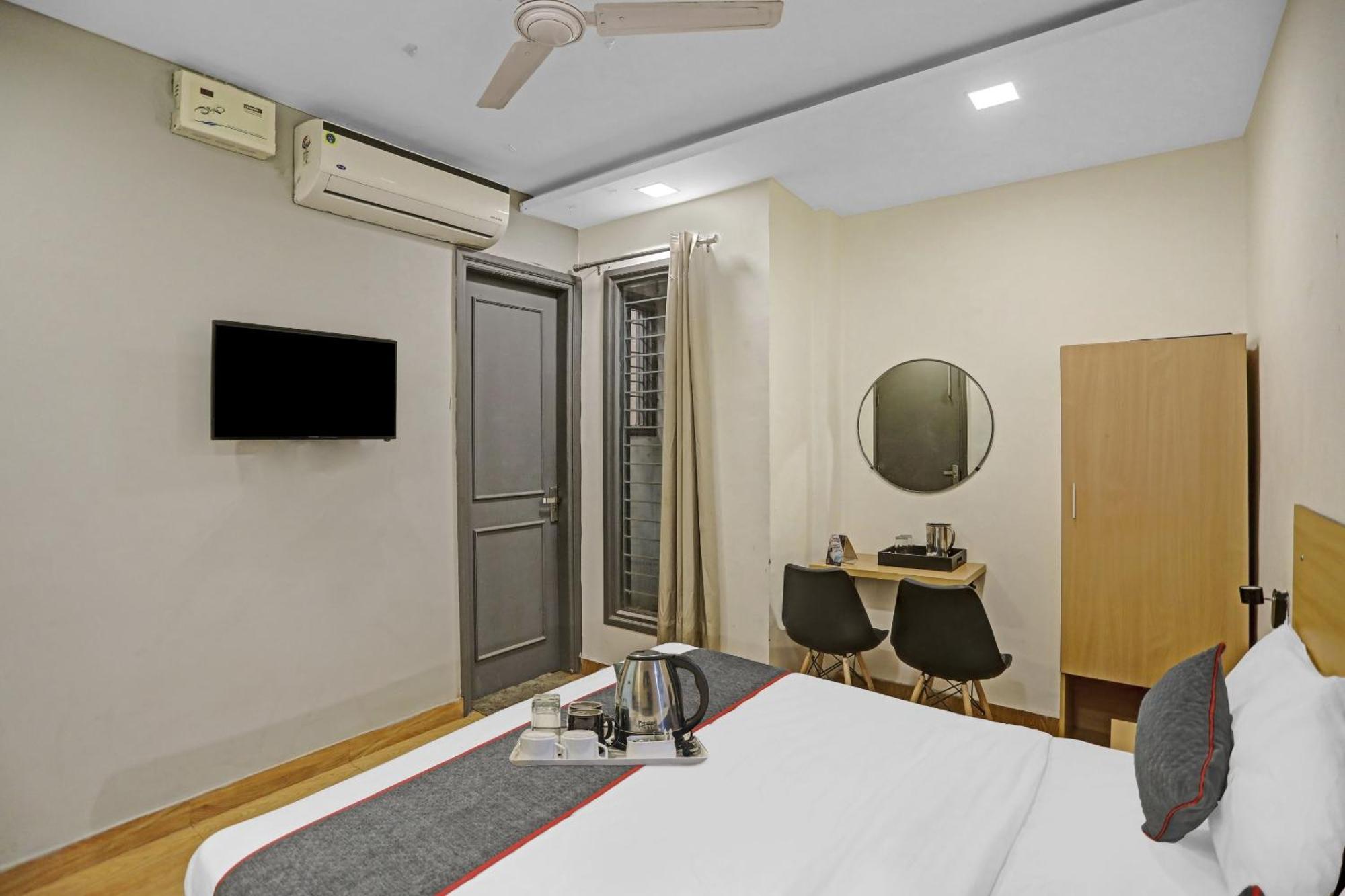 Super Townhouse Mannat Rohini 16 Hotel Delhi  Ngoại thất bức ảnh