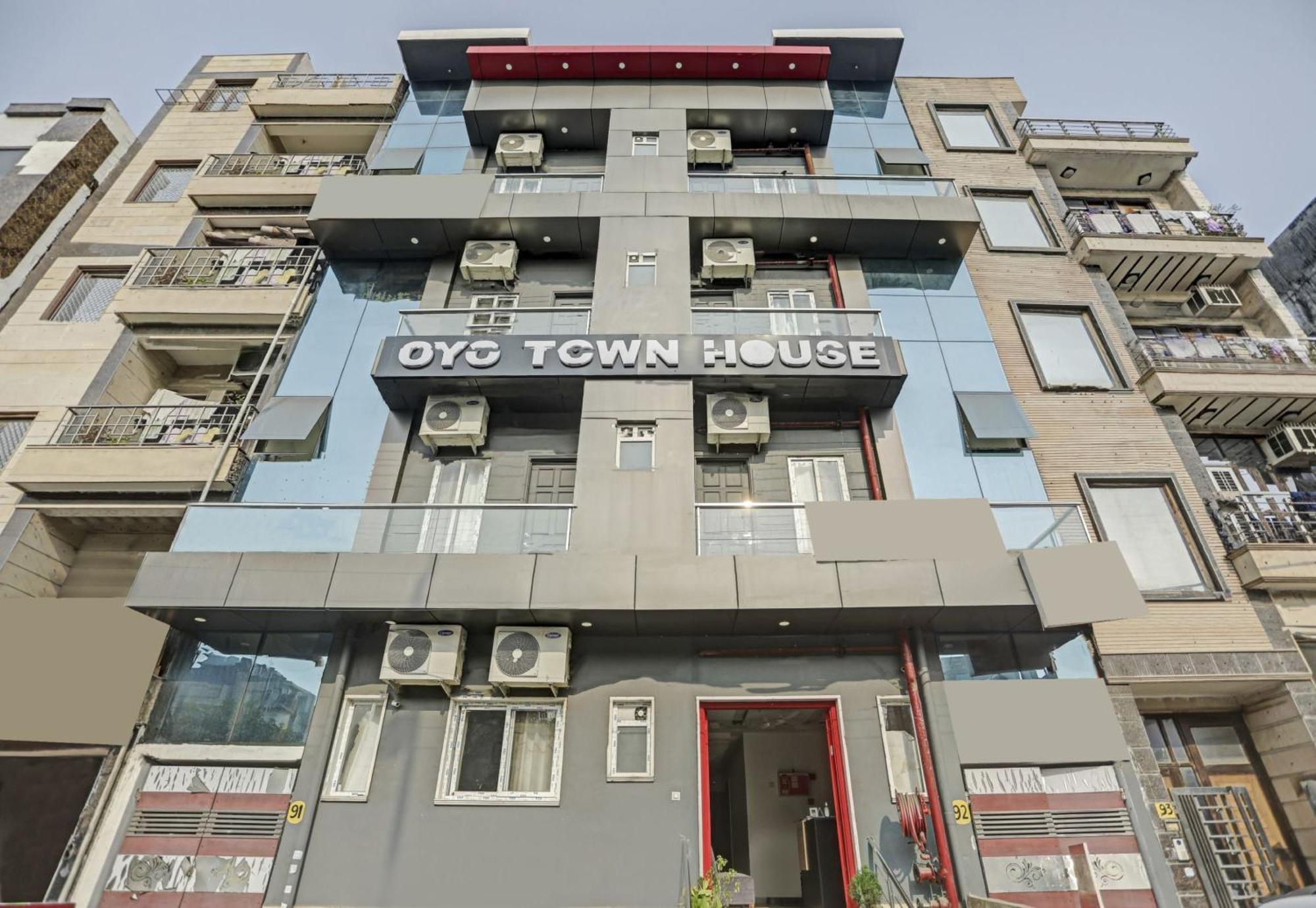 Super Townhouse Mannat Rohini 16 Hotel Delhi  Ngoại thất bức ảnh