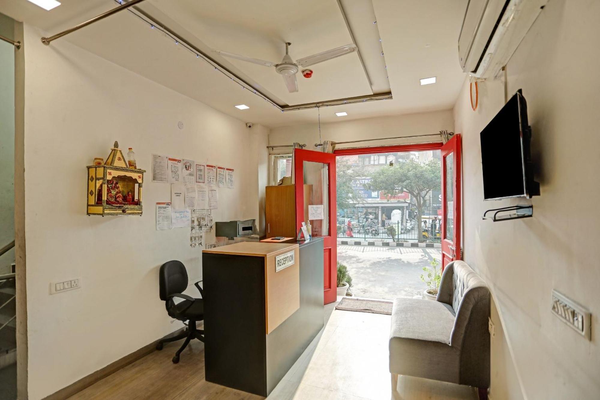 Super Townhouse Mannat Rohini 16 Hotel Delhi  Ngoại thất bức ảnh